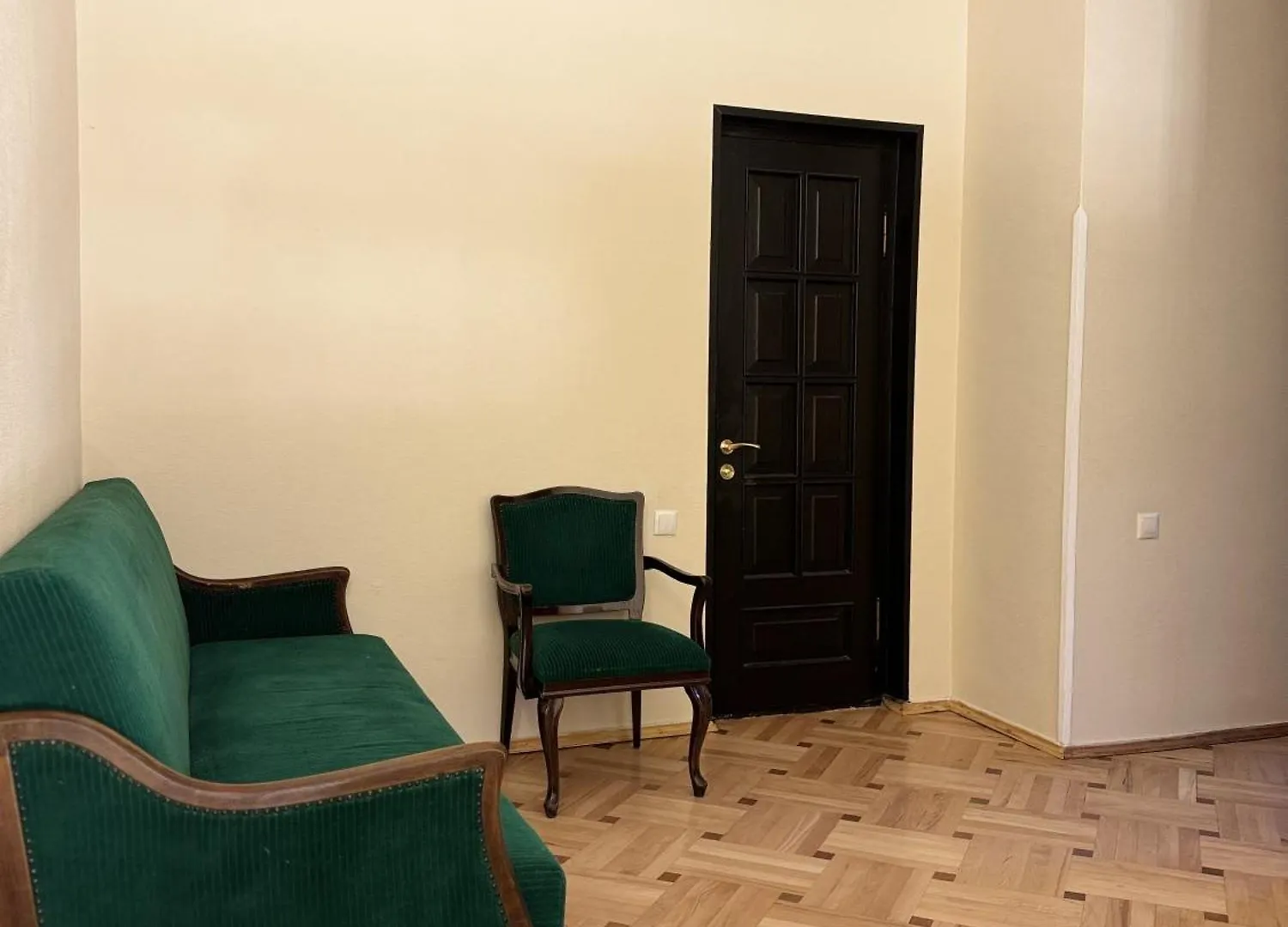 Comfy Dorms Hotel Tbilisi 0*,